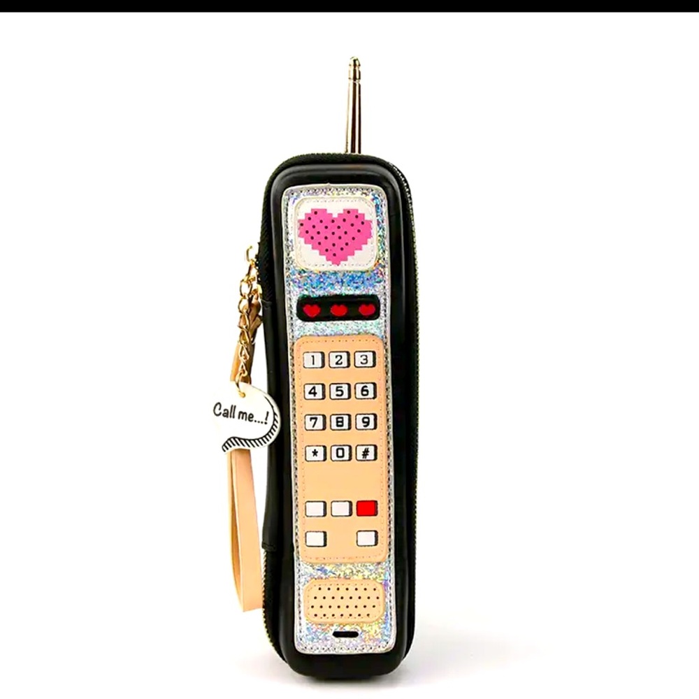 Handheld Vintage Phone Wristlet